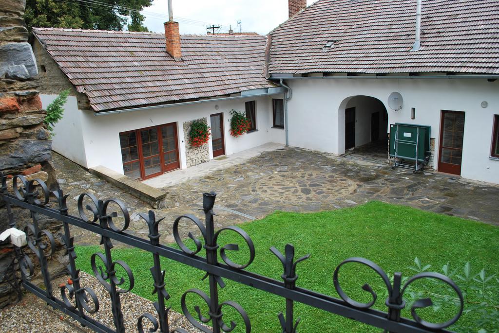 Rodinne Ubytovani Na Habesi Crhov Dış mekan fotoğraf